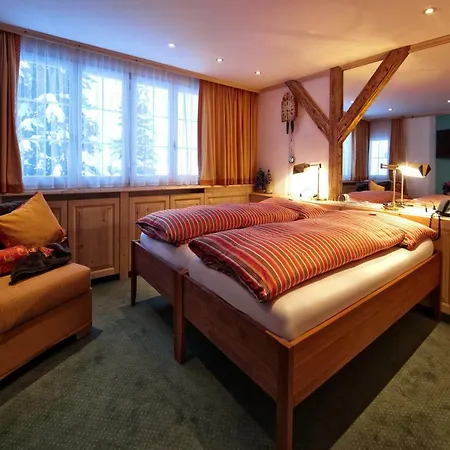 Arlenwald 3*